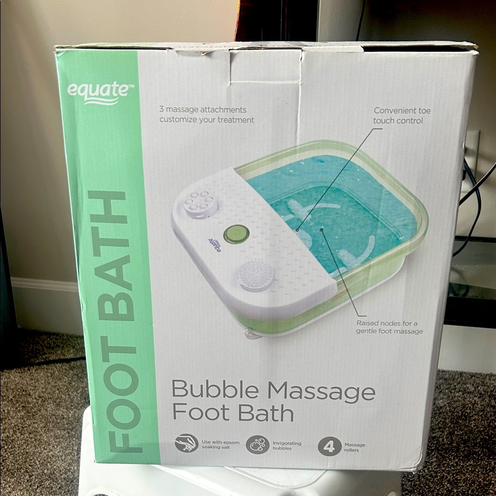 Green and White Bubble Massage Foot Bath
